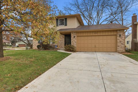 Photo of 2727 Patrick Avenue, Columbus, OH 43231 (MLS # 225044575)