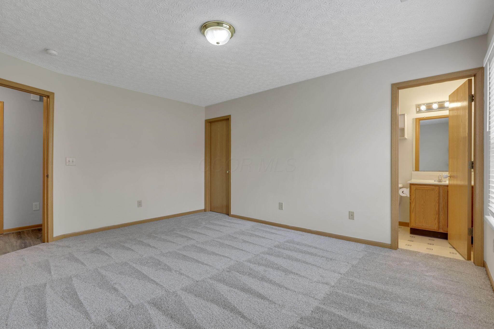 7050 Weurful Drive, Canal Winchester, Ohio image 22