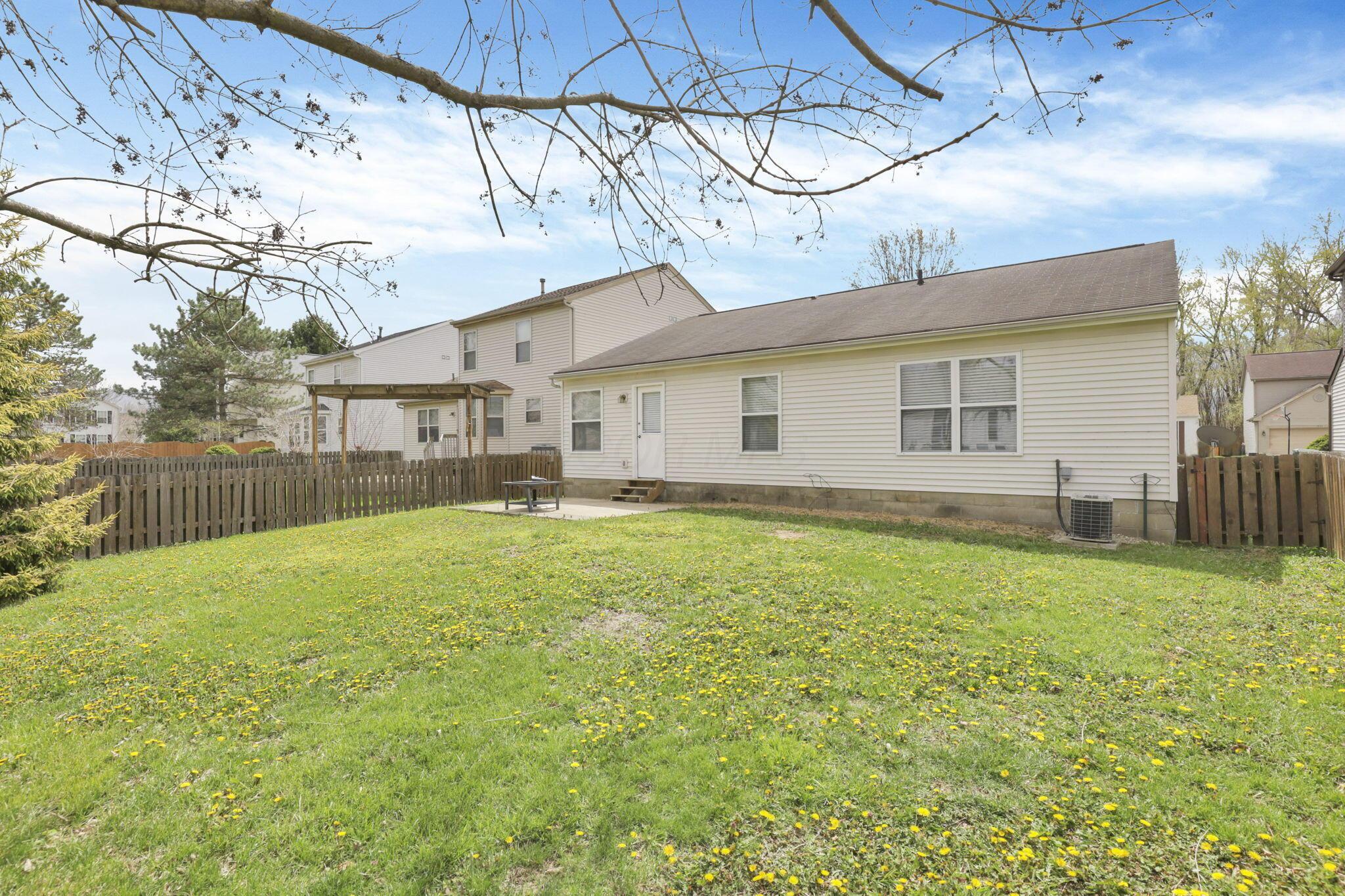 7050 Weurful Drive, Canal Winchester, Ohio image 29