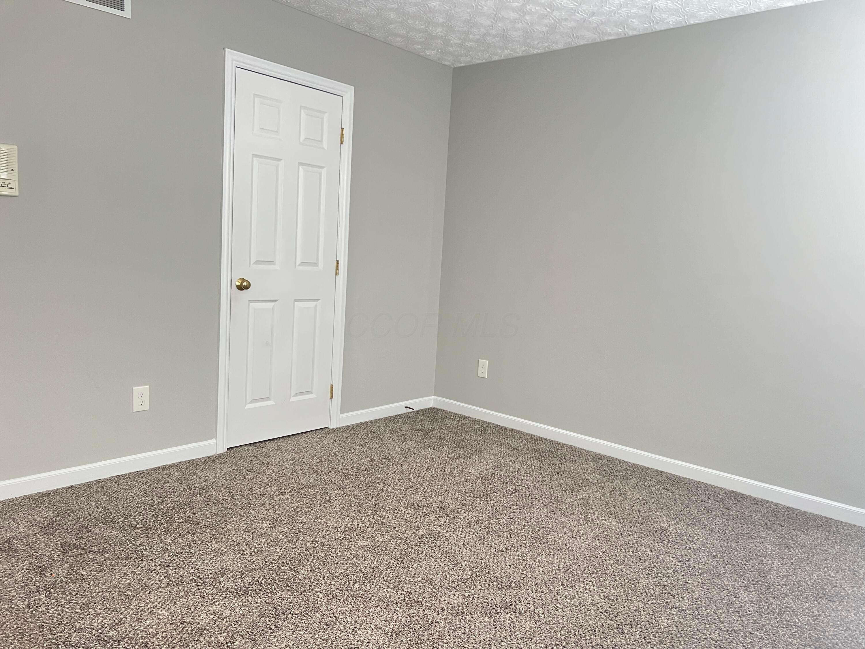 5966 Twin Pine Drive, New Albany, Ohio image 10