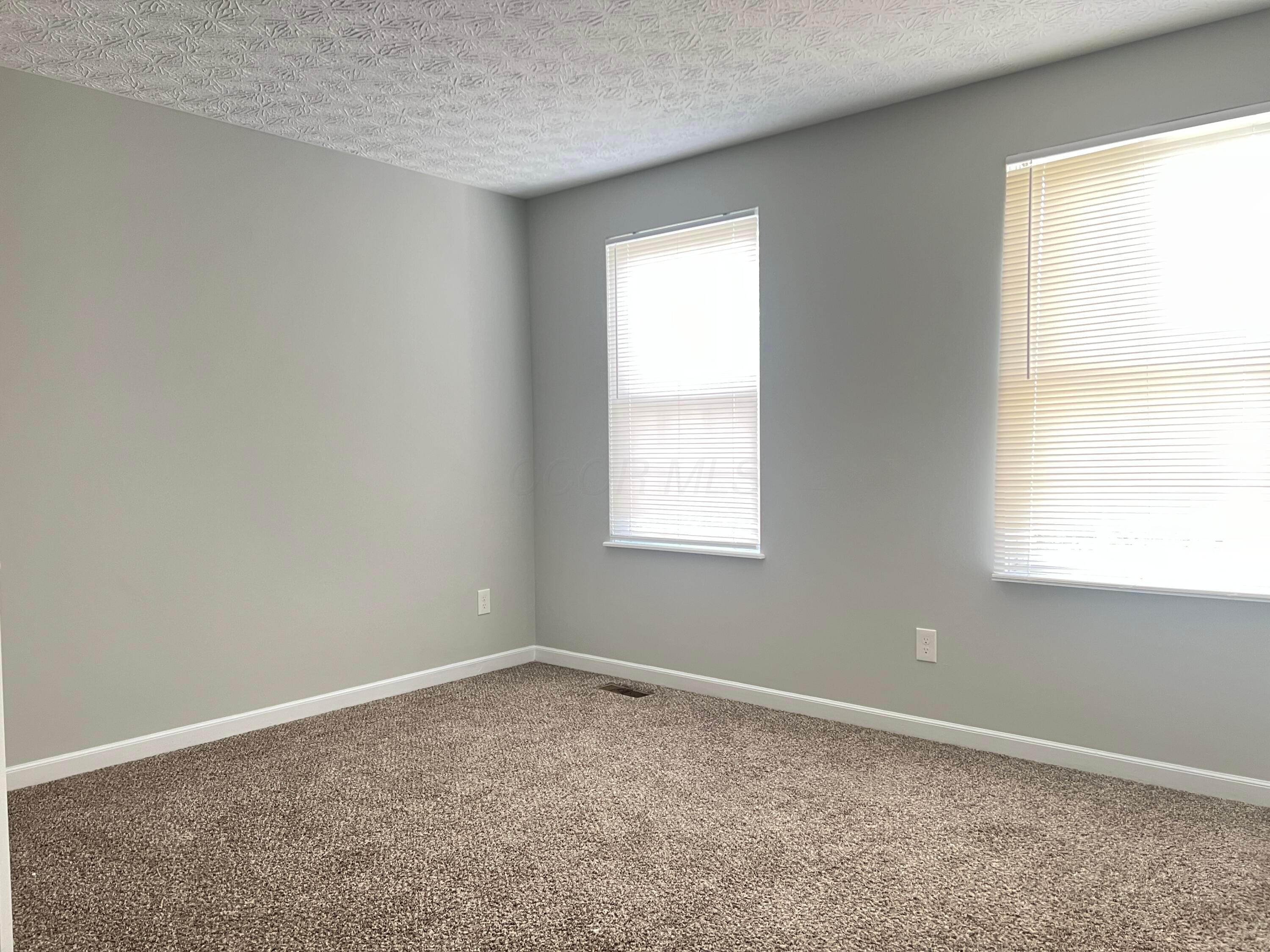 5966 Twin Pine Drive, New Albany, Ohio image 9
