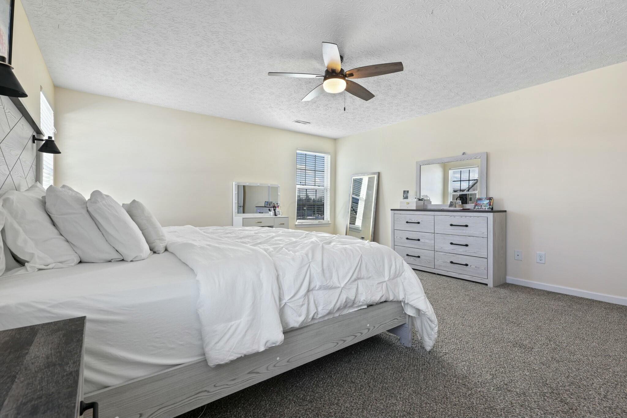 305 Evergreen Circle, Pickerington, Ohio image 24