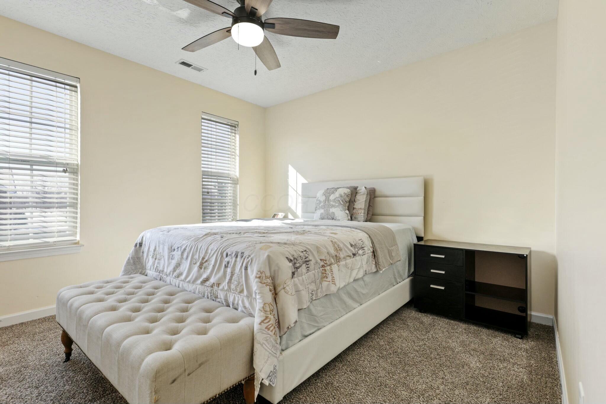 305 Evergreen Circle, Pickerington, Ohio image 19
