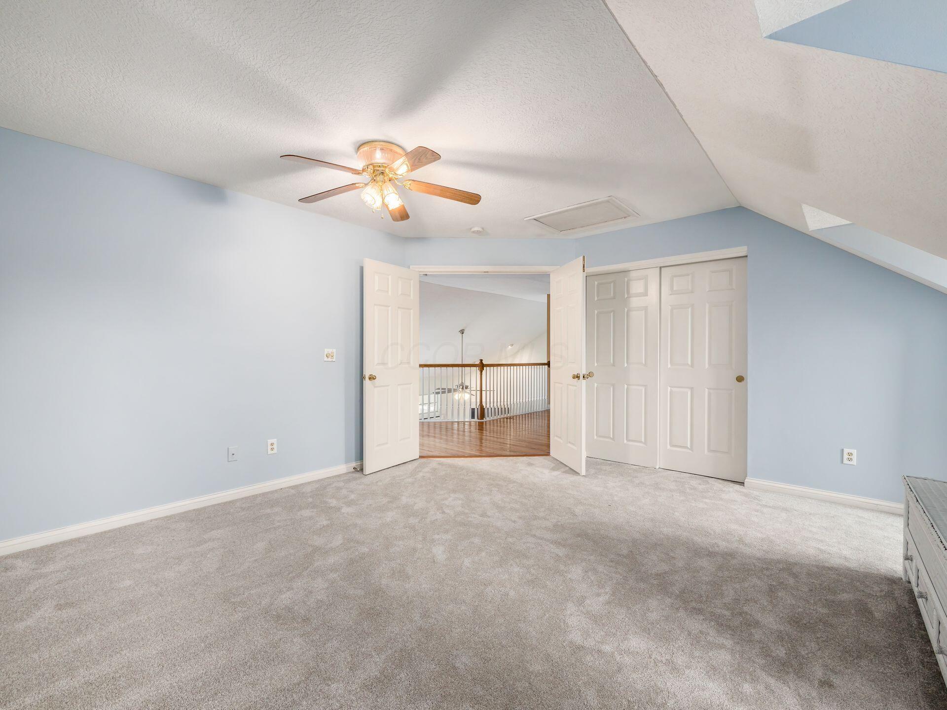 5953 Dunabbey Loop, Dublin, Ohio image 32