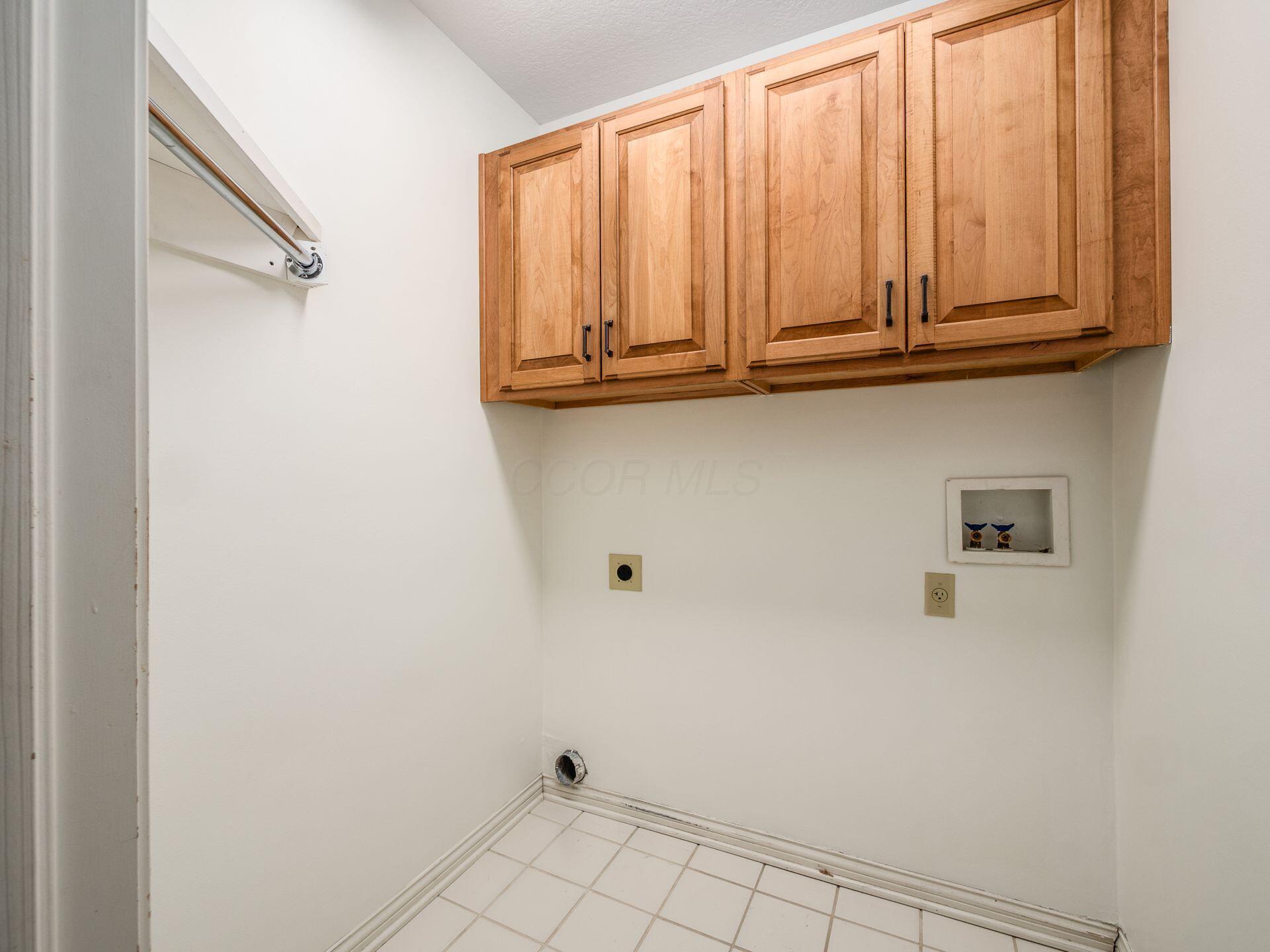 5953 Dunabbey Loop, Dublin, Ohio image 25