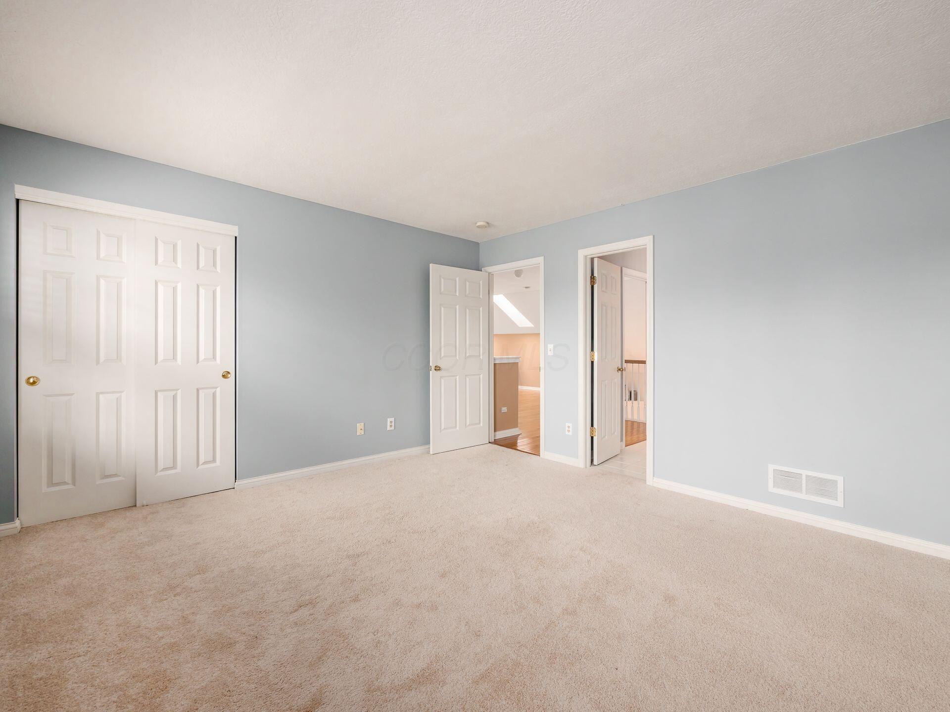 5953 Dunabbey Loop, Dublin, Ohio image 29