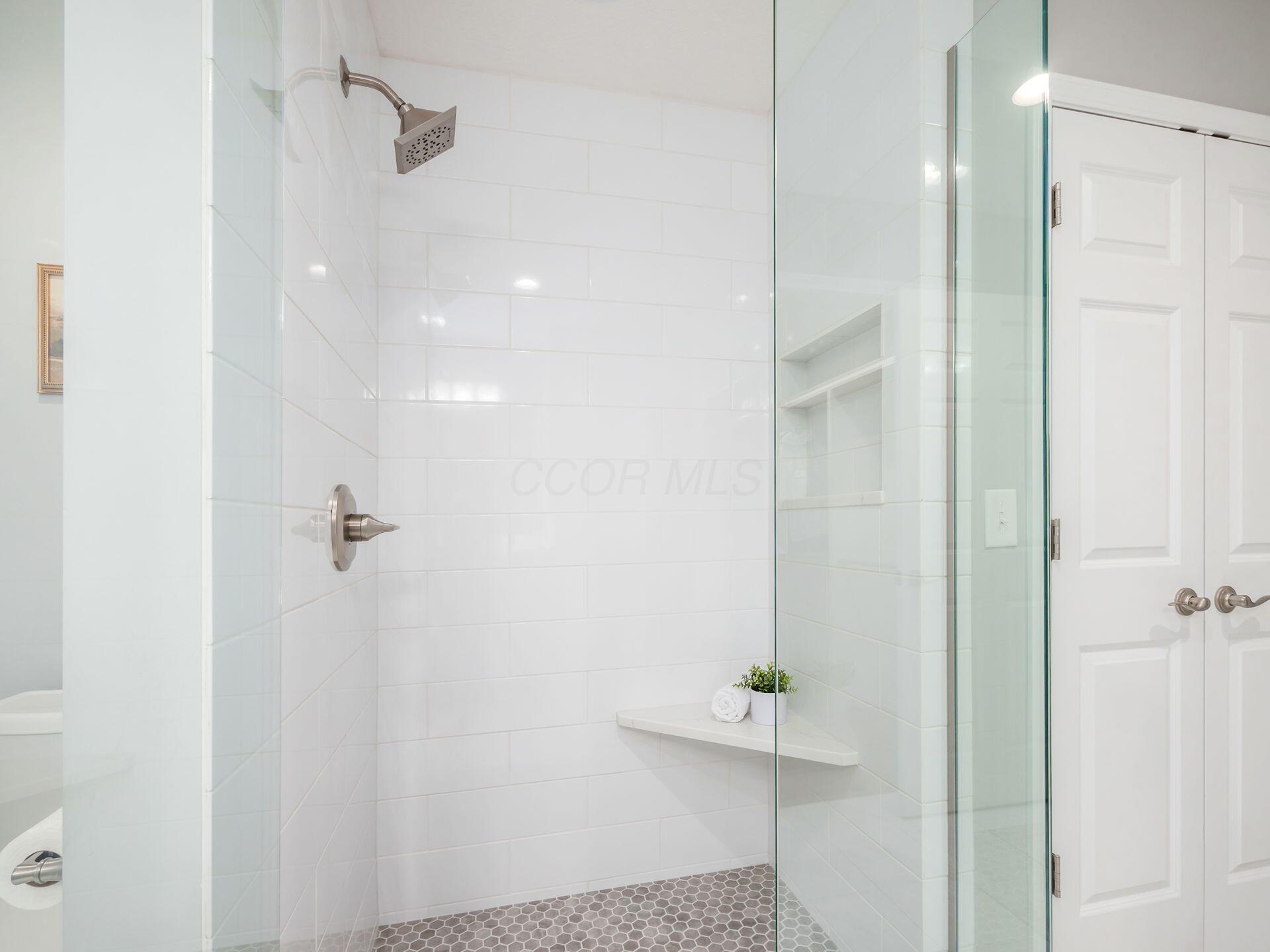 5953 Dunabbey Loop, Dublin, Ohio image 23
