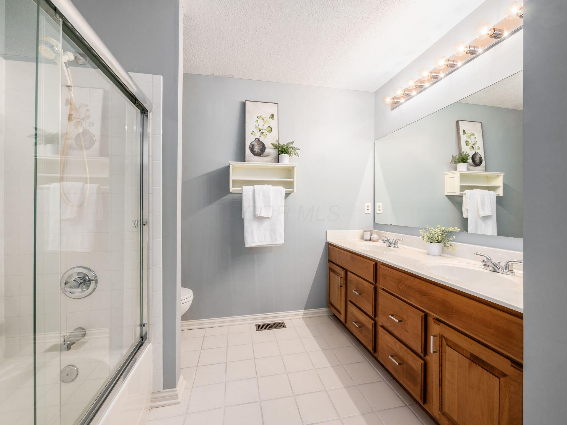 5953 Dunabbey Loop, Dublin, Ohio image 30