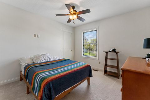 Tiny photo for 2991 Atoll Drive, Lewis Center, OH 43035 (MLS # 226014130)