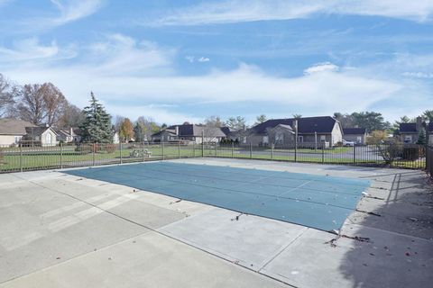 Tiny photo for 2548 Timberside Drive, Columbus, OH 43235 (MLS # 225044729)