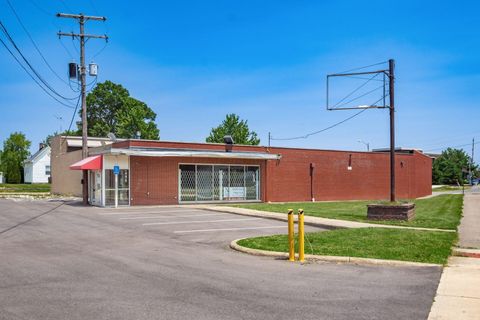 Photo of 3556 Grove City Road, Grove City, OH 43123 (MLS # 226007746)