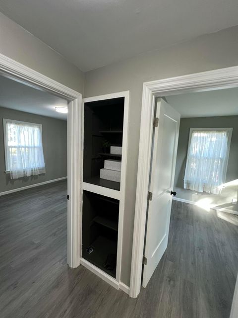 Tiny photo for 2488 Mcguffey Road, Columbus, OH 43211 (MLS # 225037563)