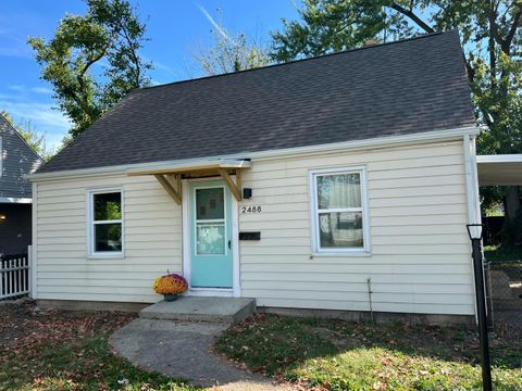 Photo of 2488 Mcguffey Road, Columbus, OH 43211 (MLS # 225037563)