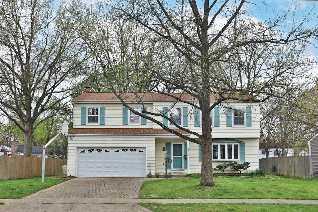 Photo of 6805 Alloway Street E, Worthington, OH 43085 (MLS # 226011492)