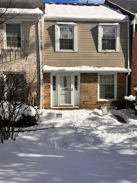 Photo of 2343 Hardesty Court K4 #K4, Columbus, OH 43204 (MLS # 226003671)