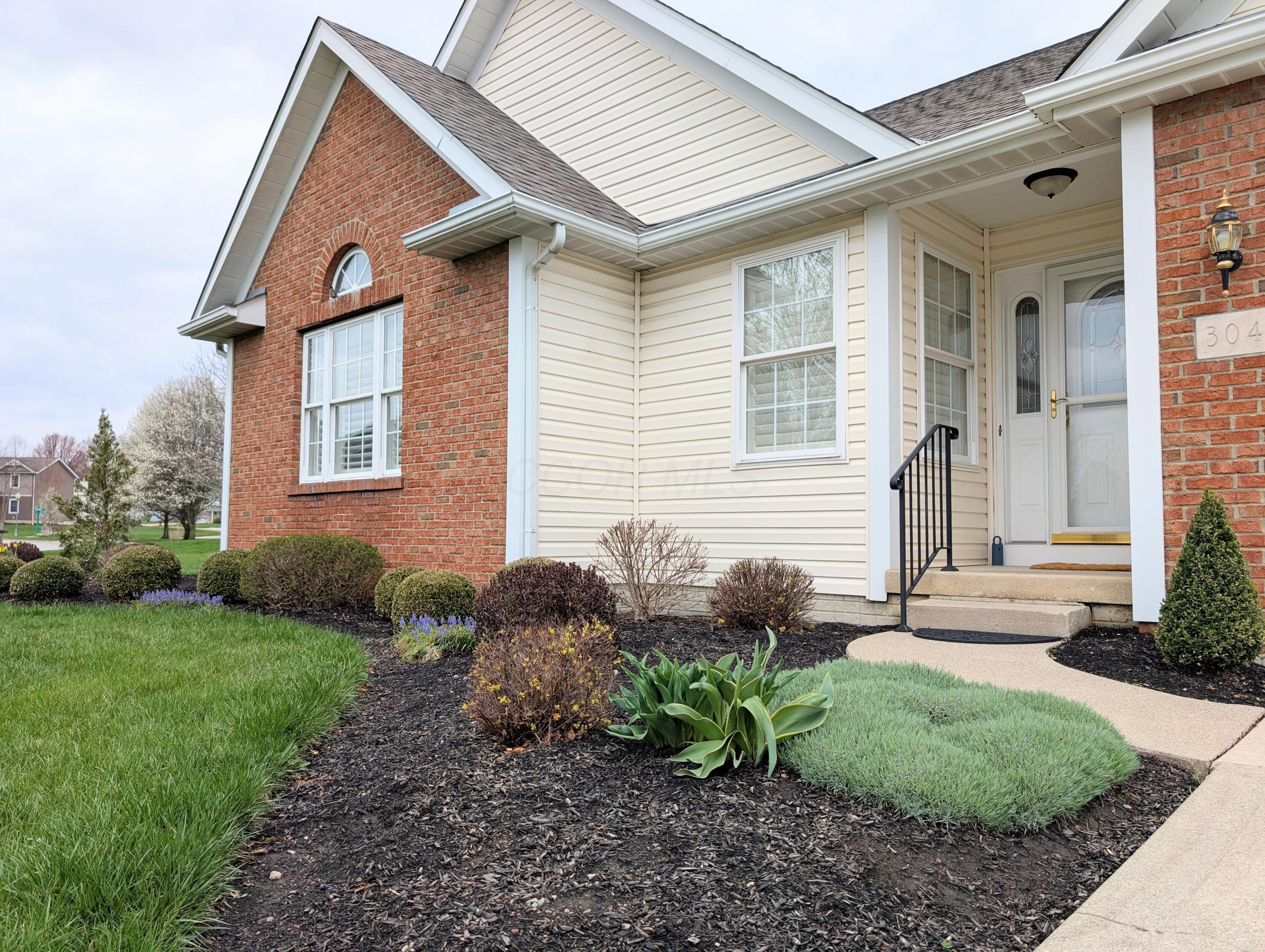 304 Central Station Drive, Johnstown, Ohio image 2