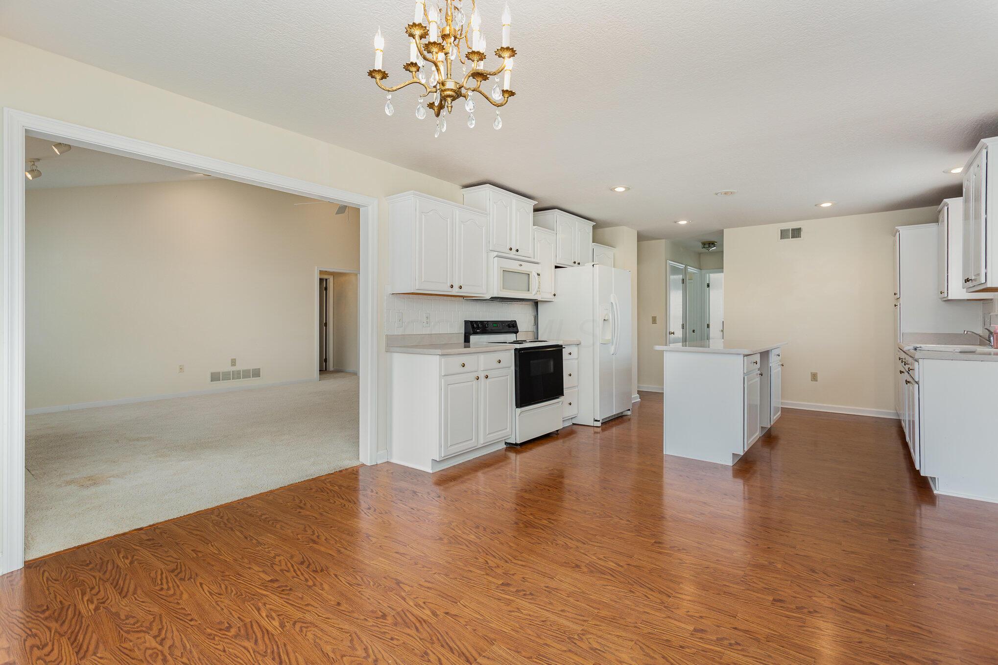 304 Central Station Drive, Johnstown, Ohio image 13