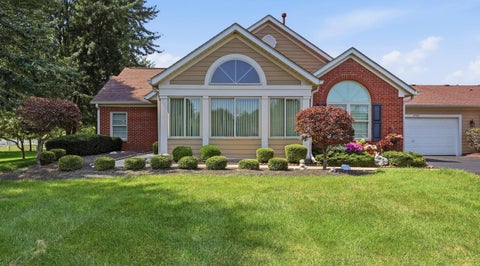 Photo of 4503 Collingwood Pointe Place, Columbus, OH 43230 (MLS # 226034063)