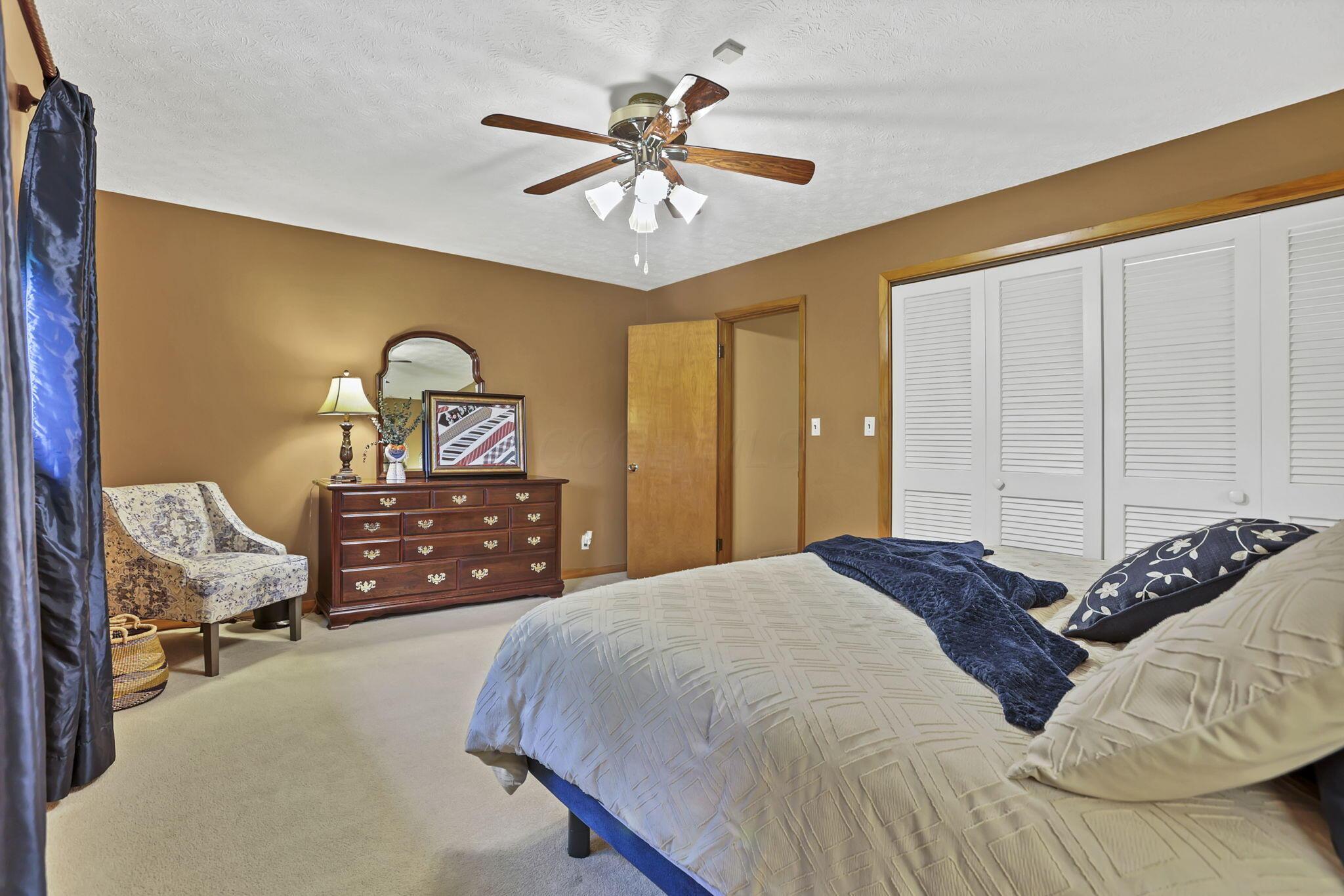 36718 Hocking Drive, Logan, Ohio image 30