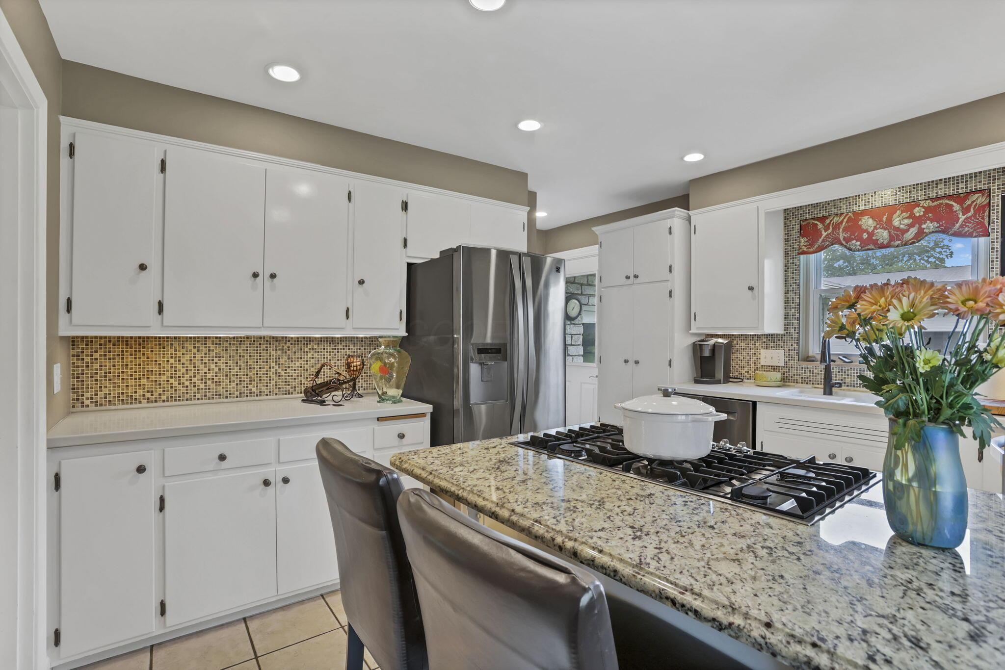 36718 Hocking Drive, Logan, Ohio image 19