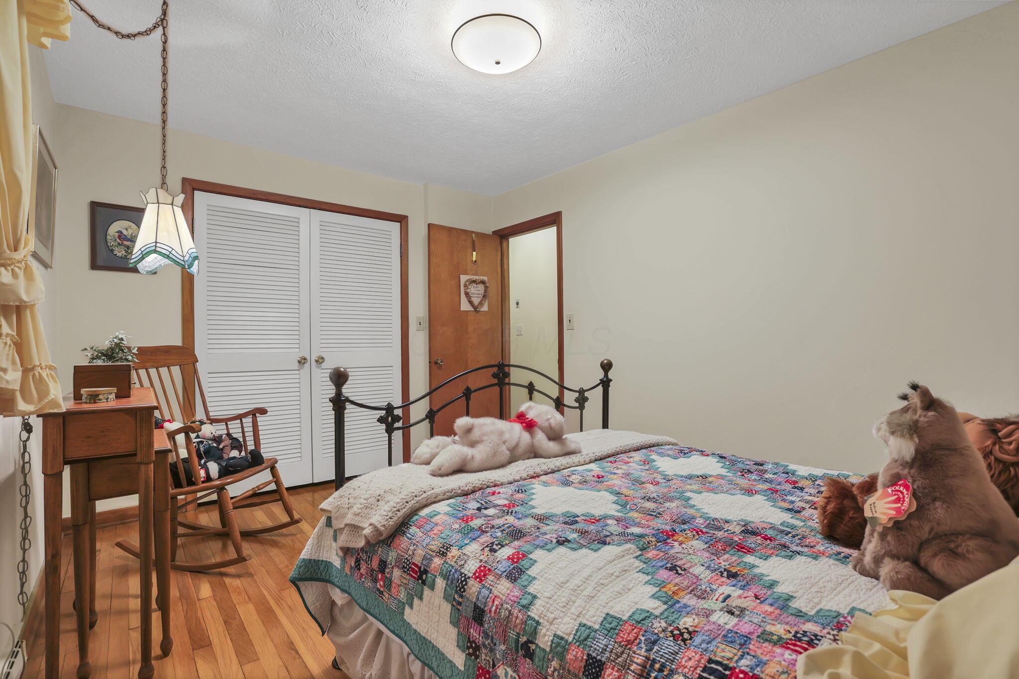36718 Hocking Drive, Logan, Ohio image 34