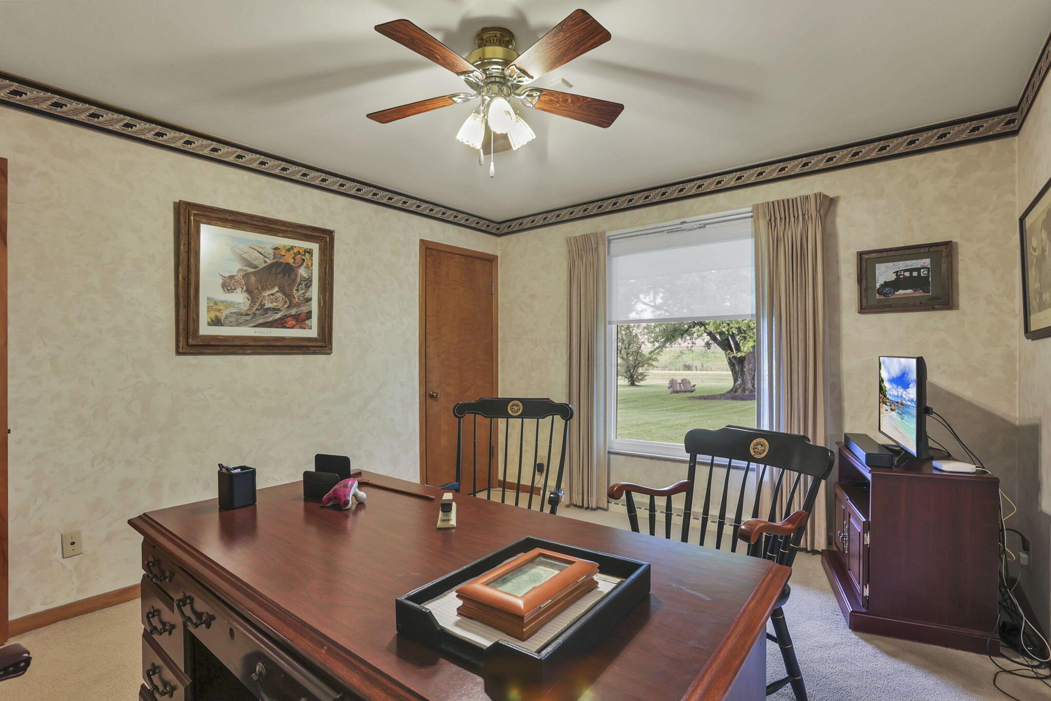 36718 Hocking Drive, Logan, Ohio image 27