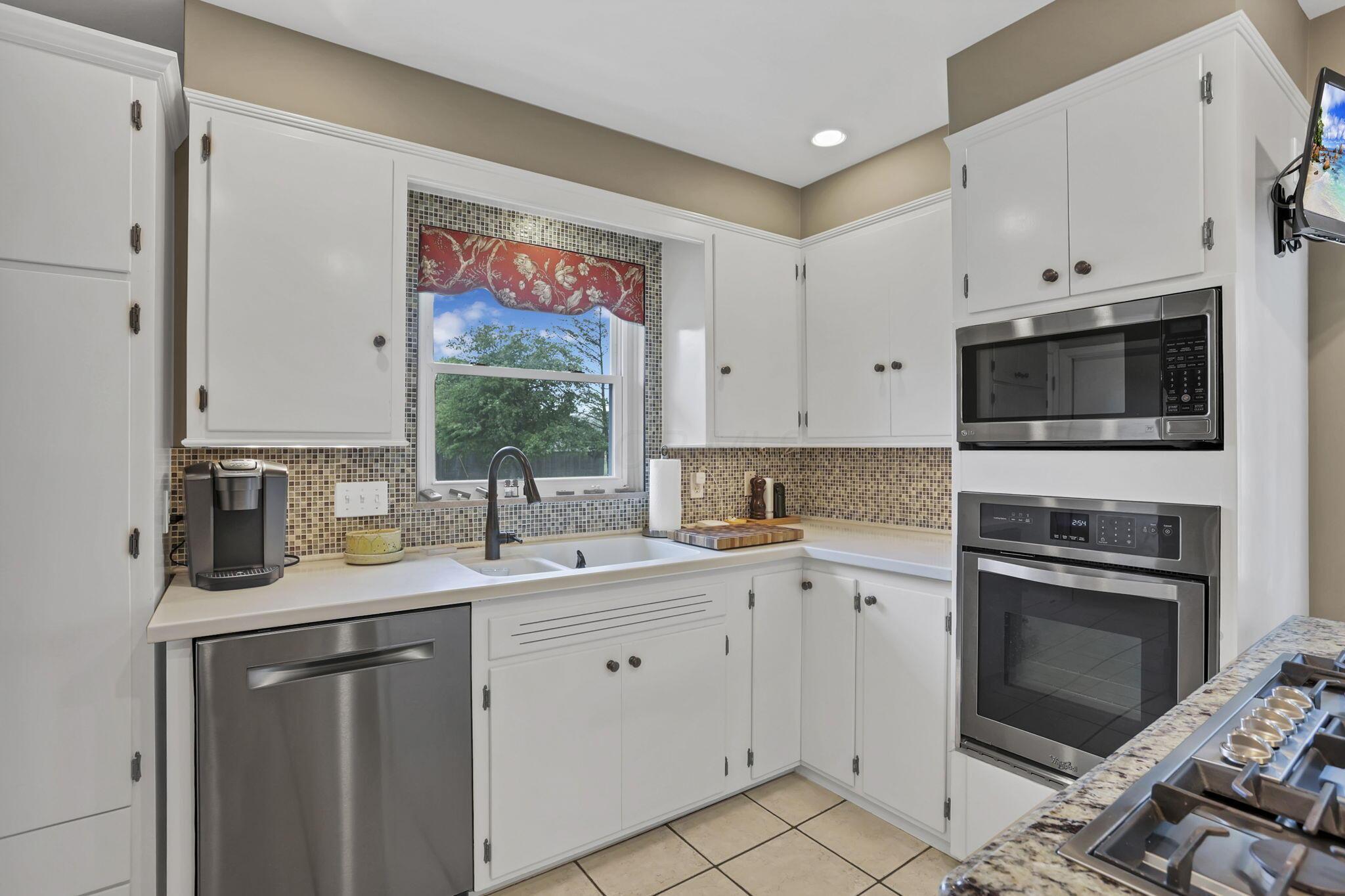 36718 Hocking Drive, Logan, Ohio image 18