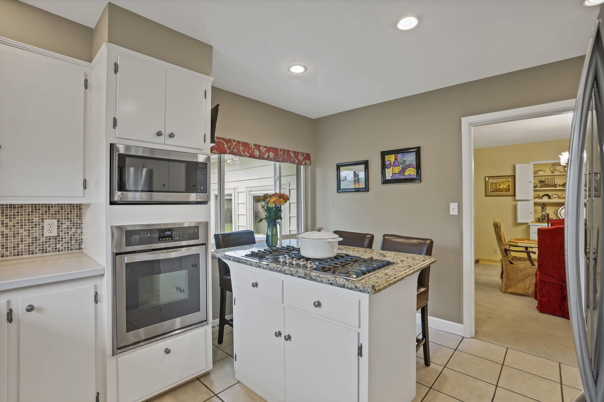 36718 Hocking Drive, Logan, Ohio image 17