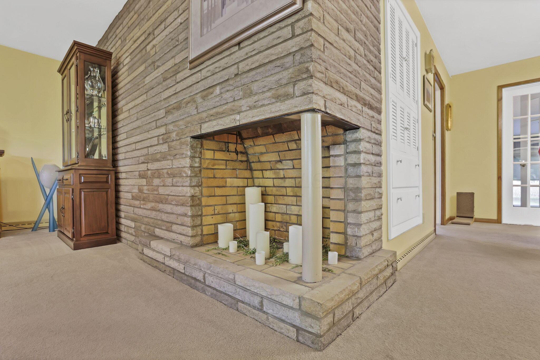 36718 Hocking Drive, Logan, Ohio image 11