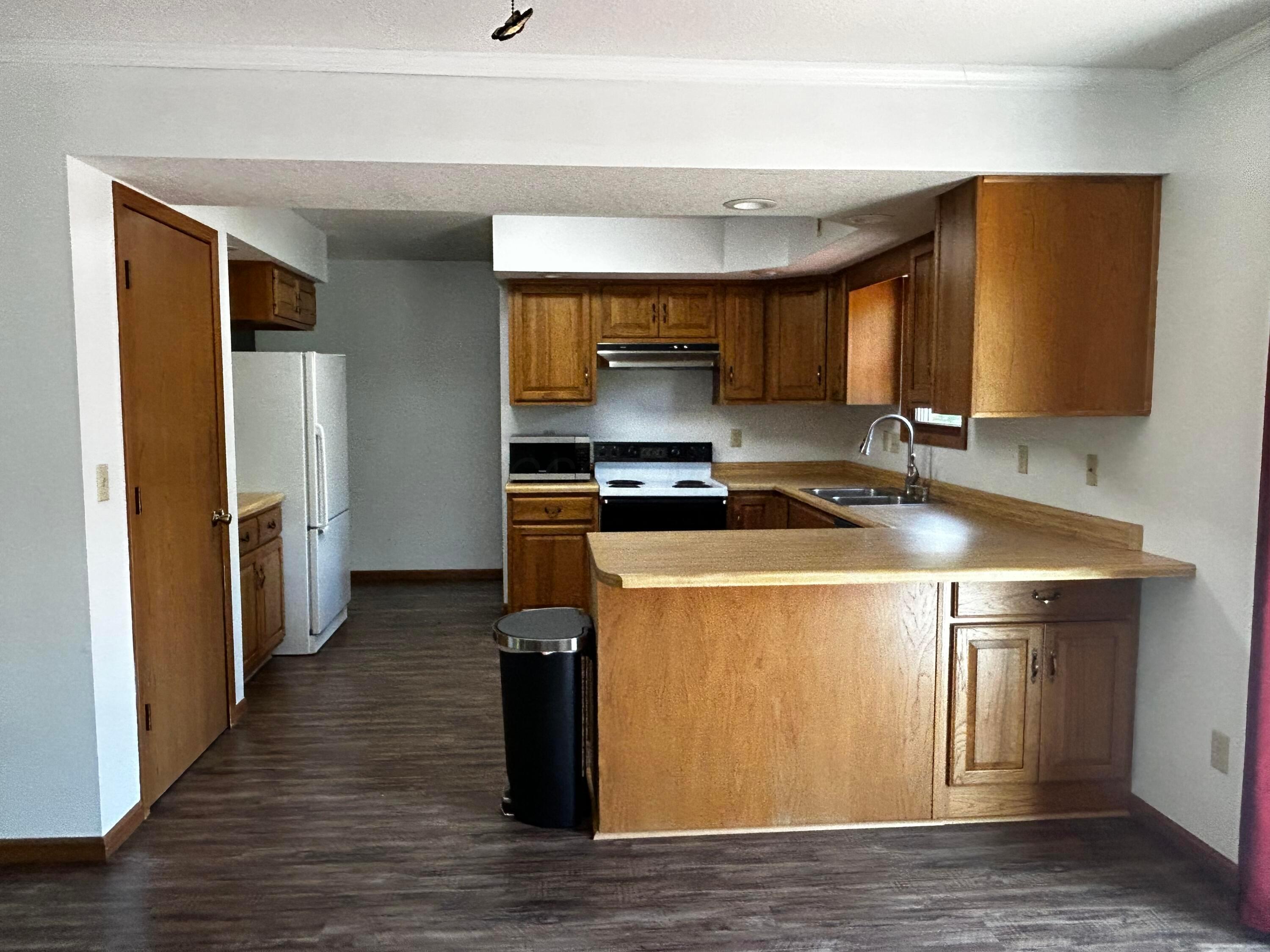 12601 Vincent Road, Mount Vernon, Ohio image 13