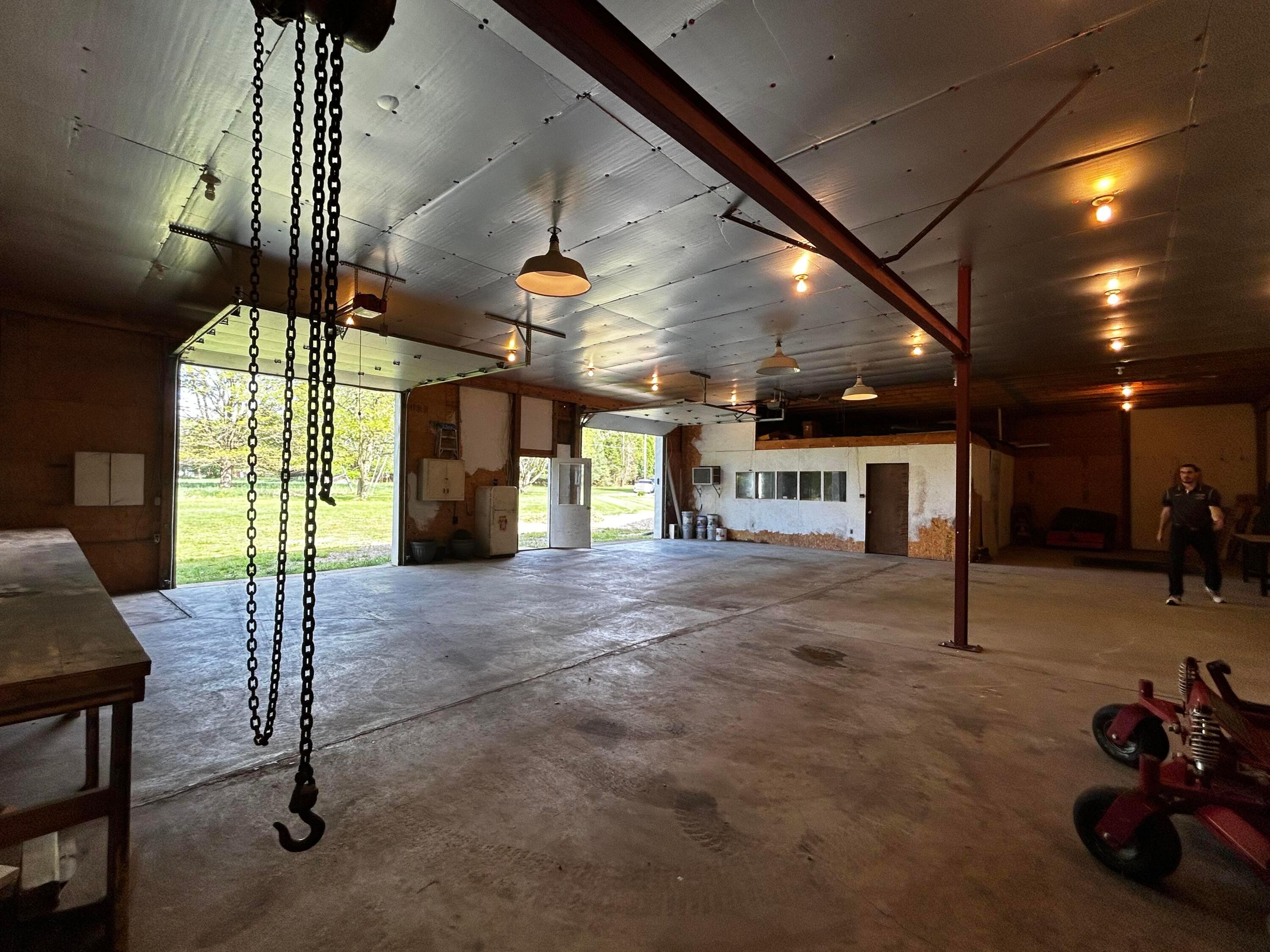 12601 Vincent Road, Mount Vernon, Ohio image 49