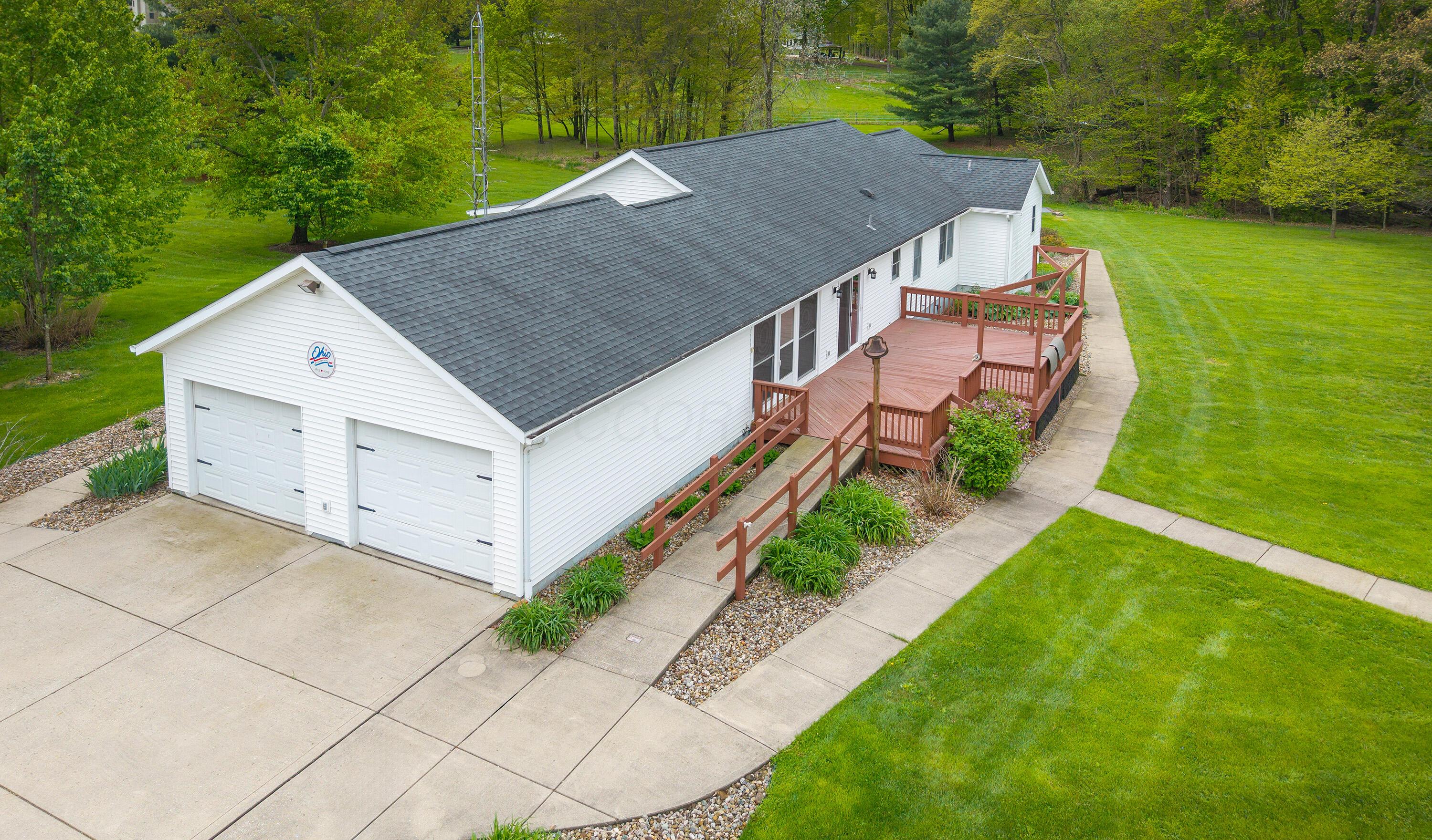 12601 Vincent Road, Mount Vernon, Ohio image 2