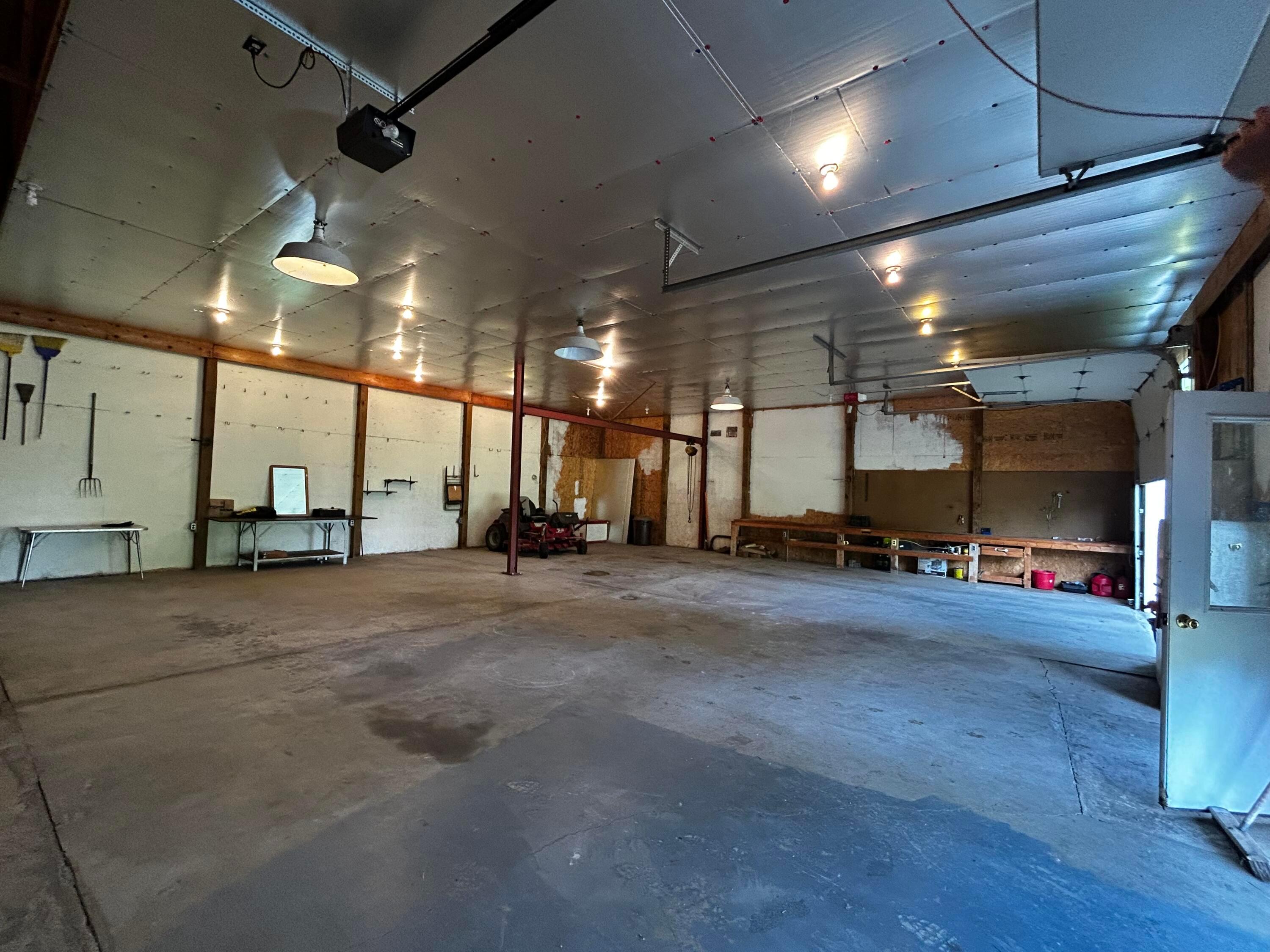 12601 Vincent Road, Mount Vernon, Ohio image 47