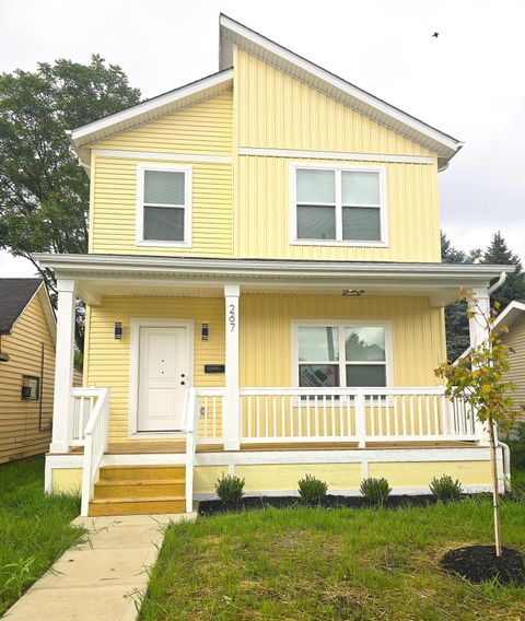 Photo of 267 S Oakley Avenue, Columbus, OH 43204 (MLS # 225043048)