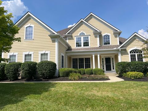 Photo of 8730 Swisher Creek Crossing, New Albany, OH 43054 (MLS # 225024132) Photo of 8730 Swisher Creek Crossing, New Albany, OH 43054 (MLS # 225024132)