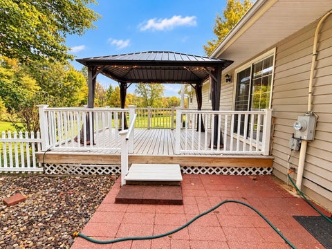 Tiny photo for 2049 Boving Road SW, Lancaster, OH 43130 (MLS # 226039002)