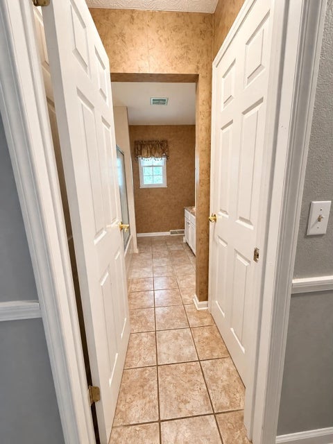 Tiny photo for 2049 Boving Road SW, Lancaster, OH 43130 (MLS # 226039002)