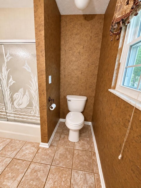 Tiny photo for 2049 Boving Road SW, Lancaster, OH 43130 (MLS # 226039002)