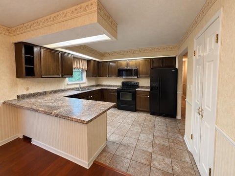 Tiny photo for 2049 Boving Road SW, Lancaster, OH 43130 (MLS # 226039002)