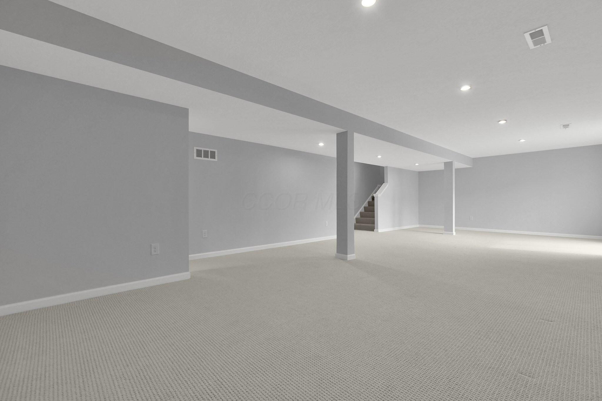 205 Arlington Drive, Pickerington, Ohio image 25