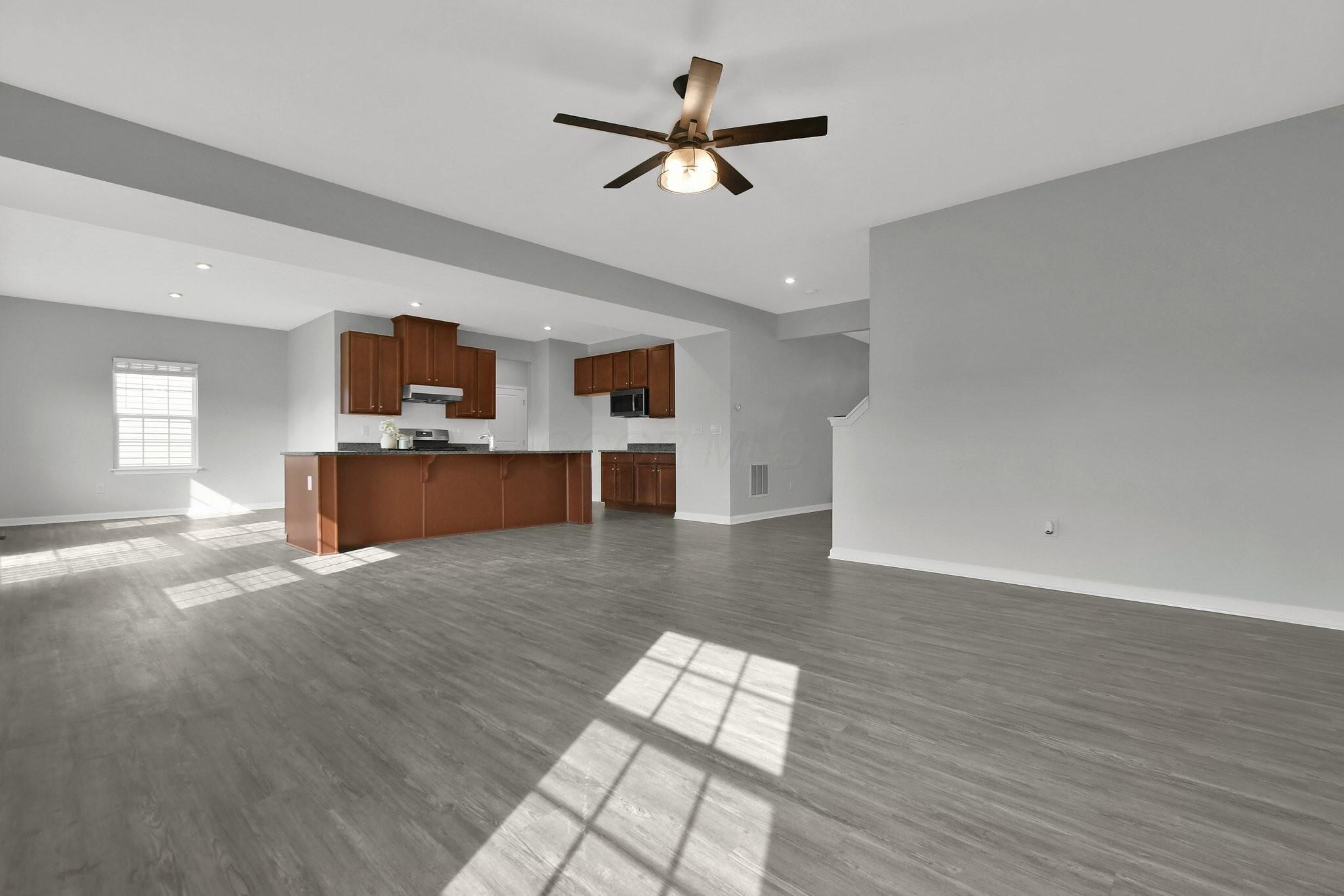 205 Arlington Drive, Pickerington, Ohio image 8