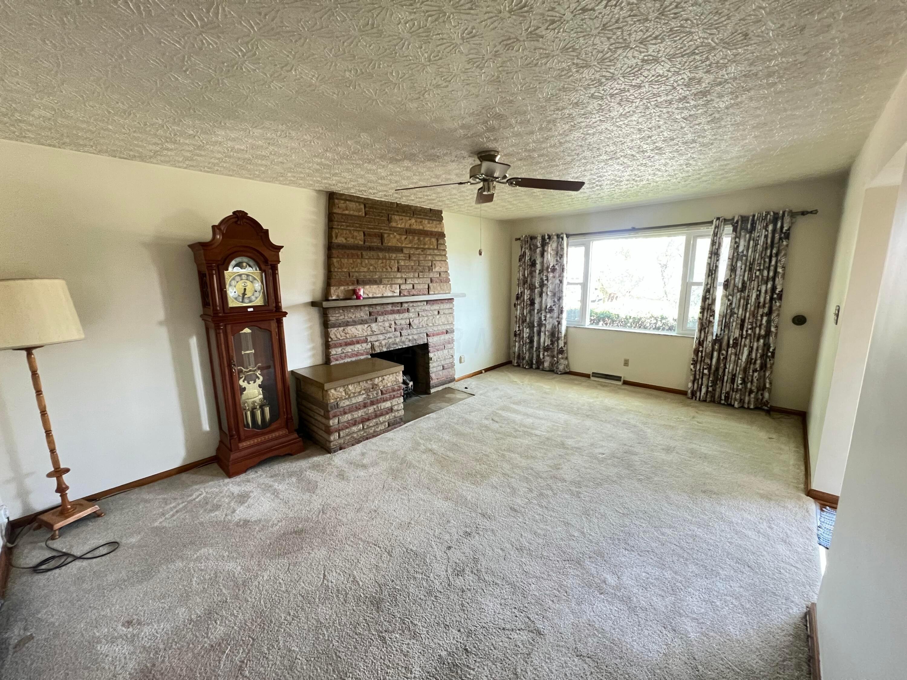 1153 Bronwyn Avenue, Columbus, Ohio image 11