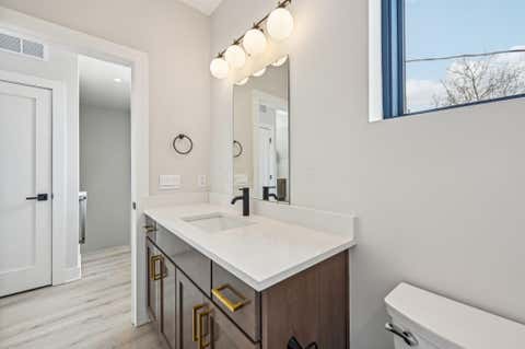 Tiny photo for 1092 Gustavus Lane, Columbus, OH 43205 (MLS # 226029377)