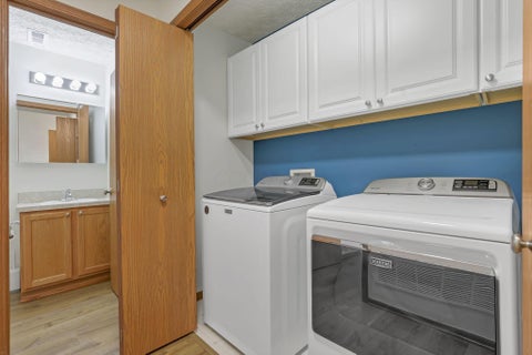 Tiny photo for 1496 October Ridge Court, Columbus, OH 43223 (MLS # 226039849)