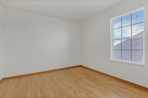 Tiny photo for 1496 October Ridge Court, Columbus, OH 43223 (MLS # 226039849)