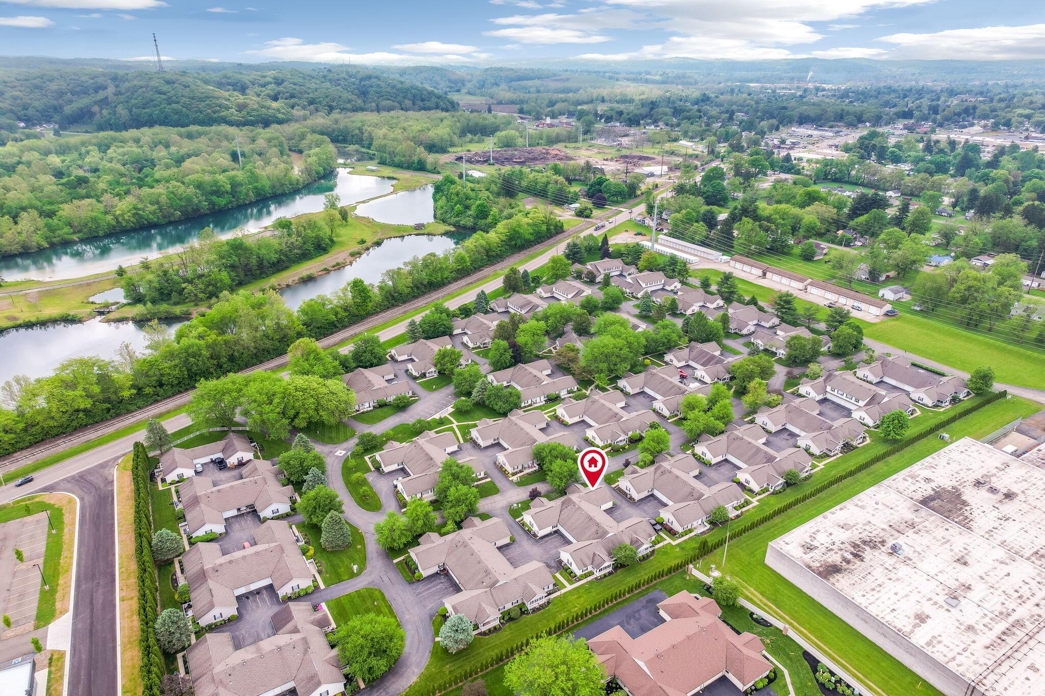 1329 Hillview Circle, Newark, Ohio image 39