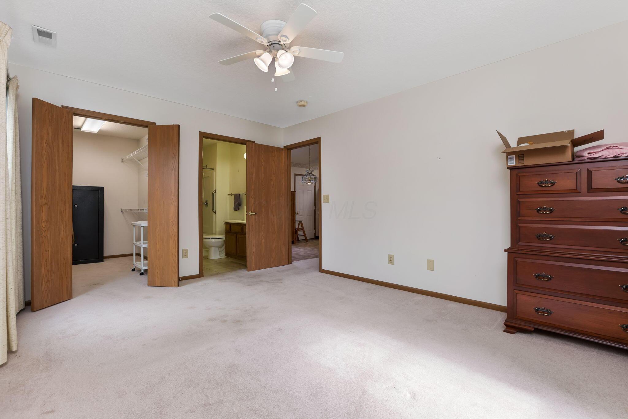 1329 Hillview Circle, Newark, Ohio image 29