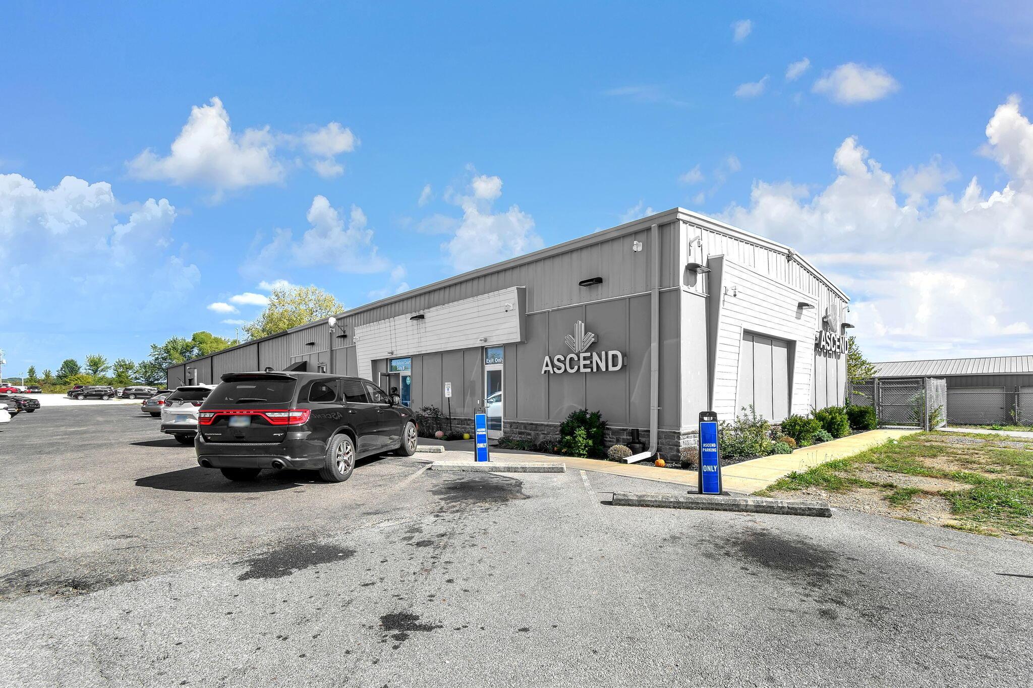 3560 Dolson Court NW