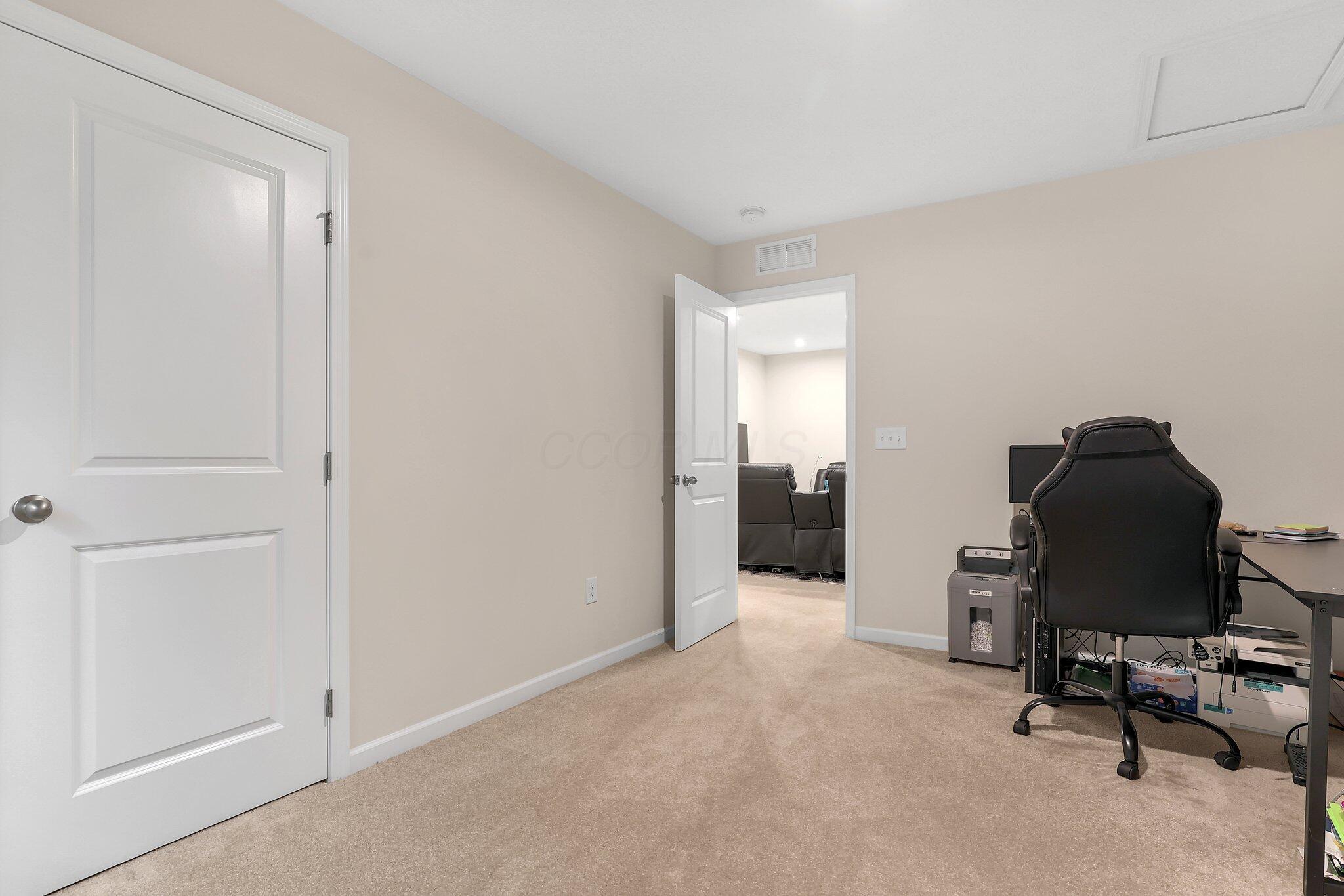 8573 Greengate Boulevard #41, Canal Winchester, Ohio image 28