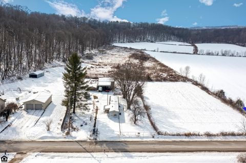 Photo of 65 Jerusalem Road SE, Bremen, OH 43107 (MLS # 226003884)